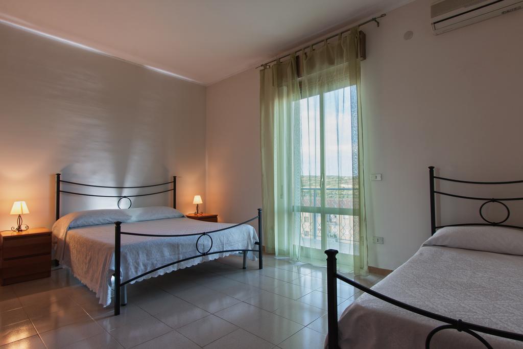 Joanne B&B Canicattini Bagni Chambre photo